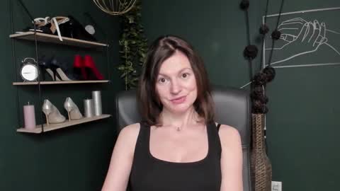 Snapshot of vivian_dream chatting on 15, 10, 2025 Vivian online show from 15, 10, 2025