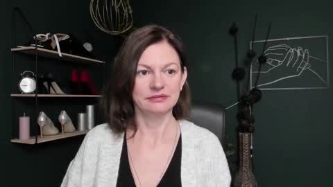 Snapshot of vivian_dream chatting on 20, 10, 2025 Vivian online show from 20, 10, 2025