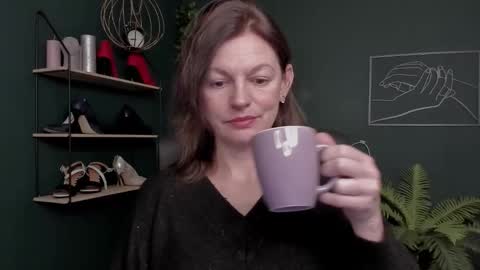 Snapshot of vivian_dream chatting on 17, 11, 2025 Vivian online show from 17, 11, 2025