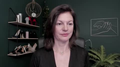 Vivian online show from 16, 12, 2025