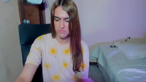 Snapshot of vivianalatin chatting on 15, 11, 2025 instagram Viviana73215 online show from 15, 11, 2025