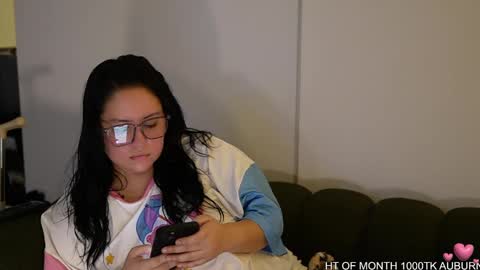 Vivi online show from 6, 2, 2025