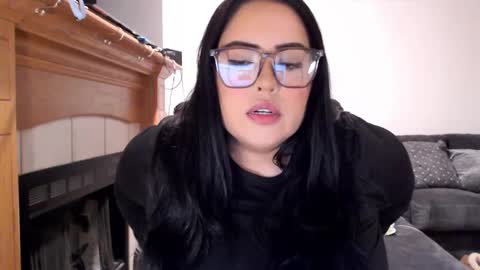 Vivi online show from 4, 3, 2025