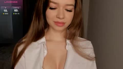 viviannayt online show from 18, 10, 2025