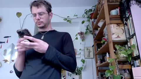Snapshot of vivid_ether chatting on 19, 2, 2025 Viv online show from 19, 2, 2025