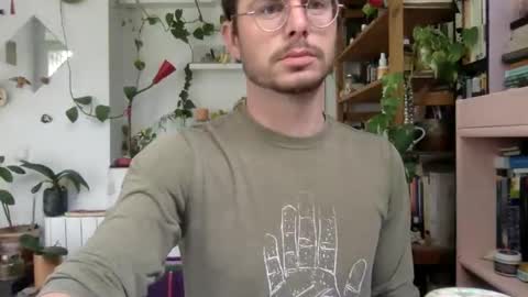 Snapshot of vivid_ether chatting on 12, 3, 2025 Viv online show from 12, 3, 2025