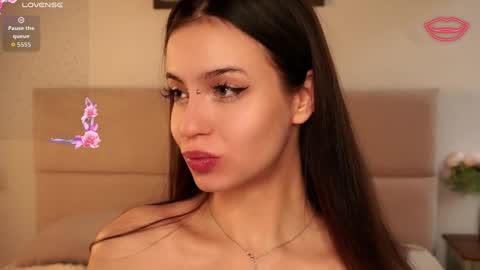 Nelly and Mari online show from 24, 9, 2025