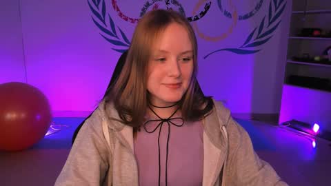 Vivien online show from 3, 12, 2024