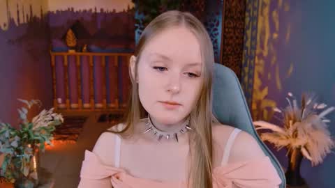 Vivien online show from 11, 9, 2025