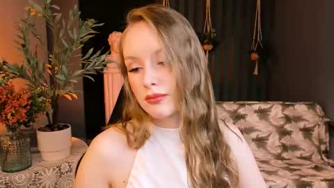 Vivien online show from 27, 11, 2025