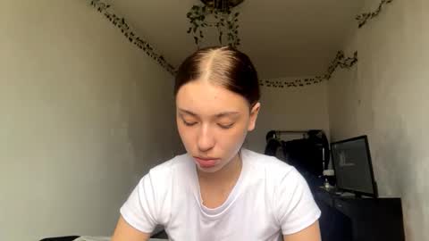 Vivi online show from 5, 11, 2025