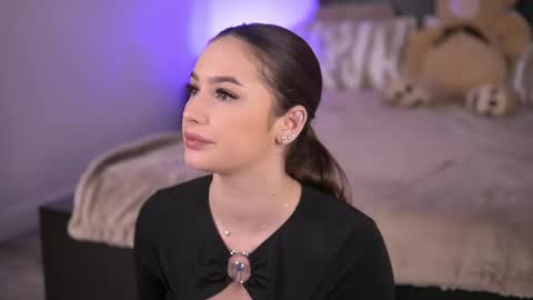 vixenamour online show from 12, 11, 2025