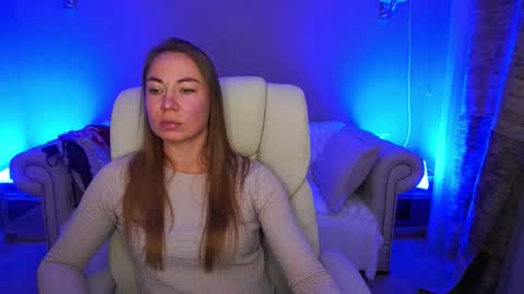 Snapshot of vixenmuse chatting on 4, 11, 2025 Ur Lady online show from 4, 11, 2025