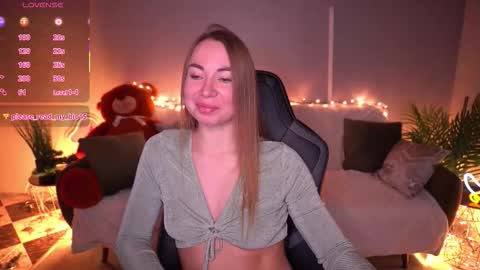 Snapshot of vixenmuse chatting on 13, 2, 2026 Ur Lady online show from 13, 2, 2026