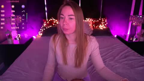 Snapshot of vixenmuse chatting on 24, 2, 2026 Ur Lady online show from 24, 2, 2026