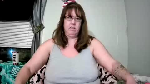 Snapshot of vixsinddd chatting on 14, 11, 2025 VixSinDDD online show from 14, 11, 2025