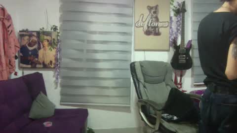 vl21cm online show from 2, 10, 2025