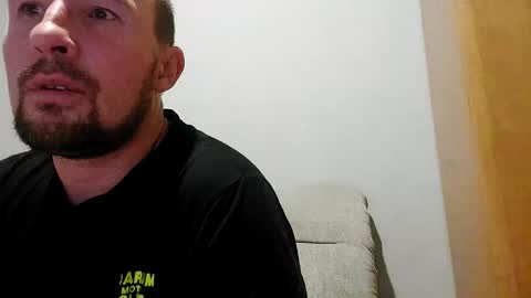 Snapshot of vladumyr chatting on 24, 11, 2025 vladumyr online show from 24, 11, 2025