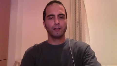 Snapshot of volve5 chatting on 5, 12, 2024 volve5 online show from 5, 12, 2024