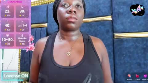 Snapshot of vskayper chatting on 1, 11, 2025 skay online show from 1, 11, 2025