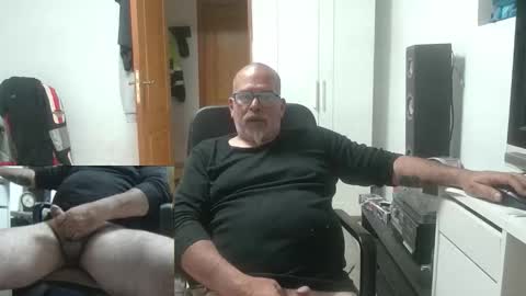 Snapshot of vuda77 chatting on 28, 3, 2026 oscar online show from 28, 3, 2026