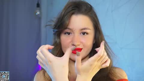 Snapshot of vvilly_wonka chatting on 31, 10, 2025 Ethal - thank you for thumb up online show from 31, 10, 2025