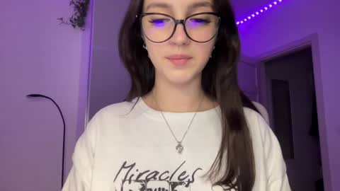 Alice  Before pvt write to me in PM  online show from 23, 12, 2024