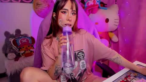 AIKA  online show from 25, 10, 2025