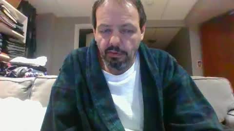 walker033 online show from 3, 3, 2025