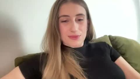 walkiria19 online show from 8, 2, 2026