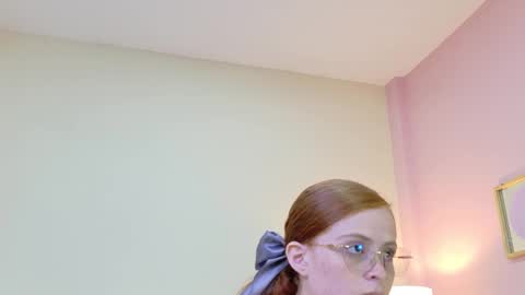 Wanda Robertss online show from 16, 10, 2025