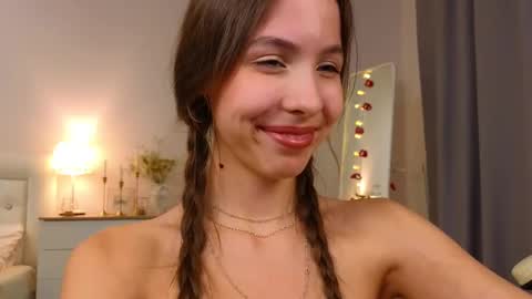 Snapshot of wanda_robinson chatting on 7, 3, 2025 Wendy. Hello Honeys Ill see you 2nd 5th 7th this week love you3 online show from 7, 3, 2025