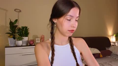 Snapshot of wanda_robinson chatting on 18, 10, 2025 Wendy. Hello Honeys Ill see you 2nd 5th 7th this week love you3 online show from 18, 10, 2025