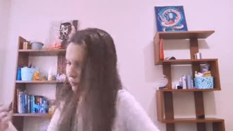 Mary online show from 4, 10, 2025