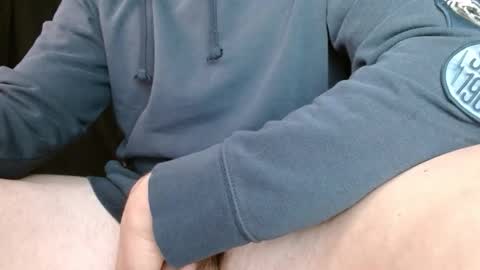 Snapshot of wankbro1000 chatting on 12, 11, 2025 Wankbro online show from 12, 11, 2025