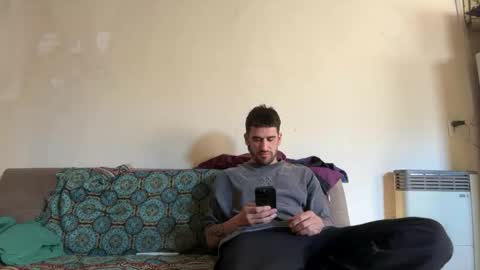 Snapshot of wat___sapbody chatting on 9, 11, 2025 wearetwo online show from 9, 11, 2025