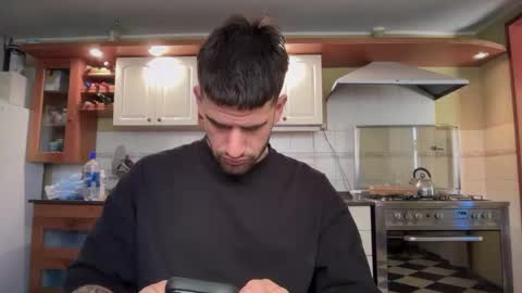 Snapshot of wat___sapbody chatting on 16, 11, 2025 wearetwo online show from 16, 11, 2025