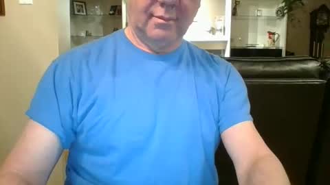 watchin_u_2 online show from 22, 2, 2026