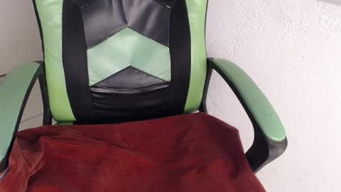 Trixie 3 online show from 16, 12, 2025