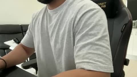 Weapon X online show from 26, 10, 2025