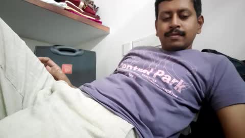 Snapshot of wearcondom chatting on 4, 12, 2025 sexyguy online show from 4, 12, 2025