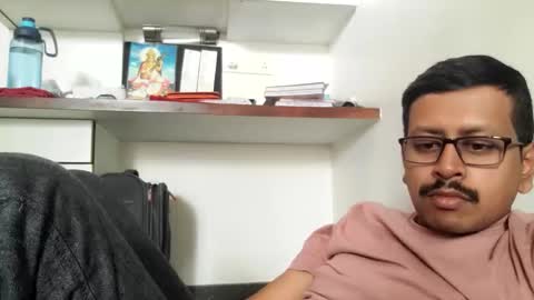 Snapshot of wearcondom chatting on 20, 12, 2025 sexyguy online show from 20, 12, 2025