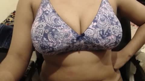 mina online show from 5, 2, 2026