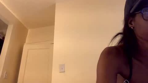 Snapshot of weeklyrush chatting on 12, 3, 2026 GoddessRush online show from 12, 3, 2026