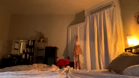 weliketofukbi online show from 14, 3, 2026