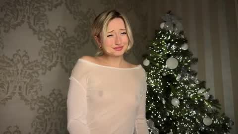 Snapshot of wendy_amber chatting on 14, 1, 2025 Daisy online show from 14, 1, 2025