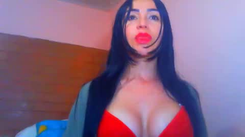 TaTis online show from 6, 12, 2024