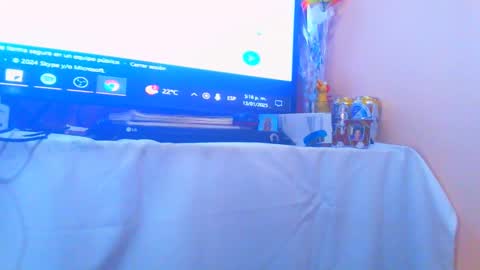 TaTis online show from 13, 1, 2025