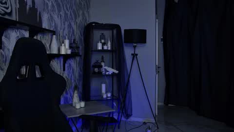 Snapshot of wesleegray chatting on 3, 12, 2025 little girl who is always rightLisa online show from 3, 12, 2025