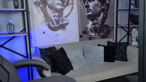 Snapshot of wesleegray chatting on 16, 2, 2026 little girl who is always rightLisa online show from 16, 2, 2026